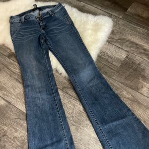 bell bottom flare jeans